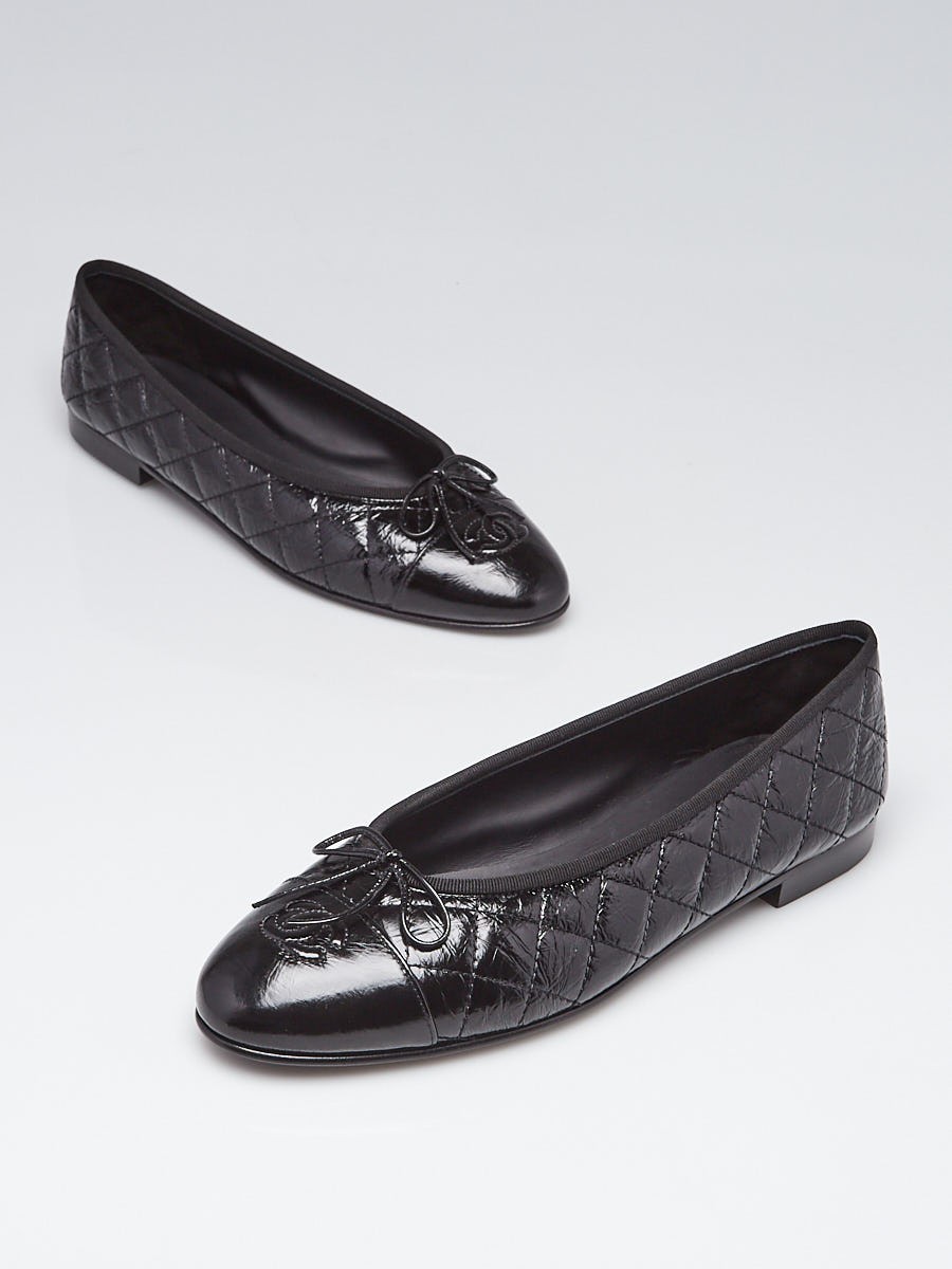 Chanel Black Quilted Crinkled Leather Cap Toe Ballet Flats Size 10.5 41