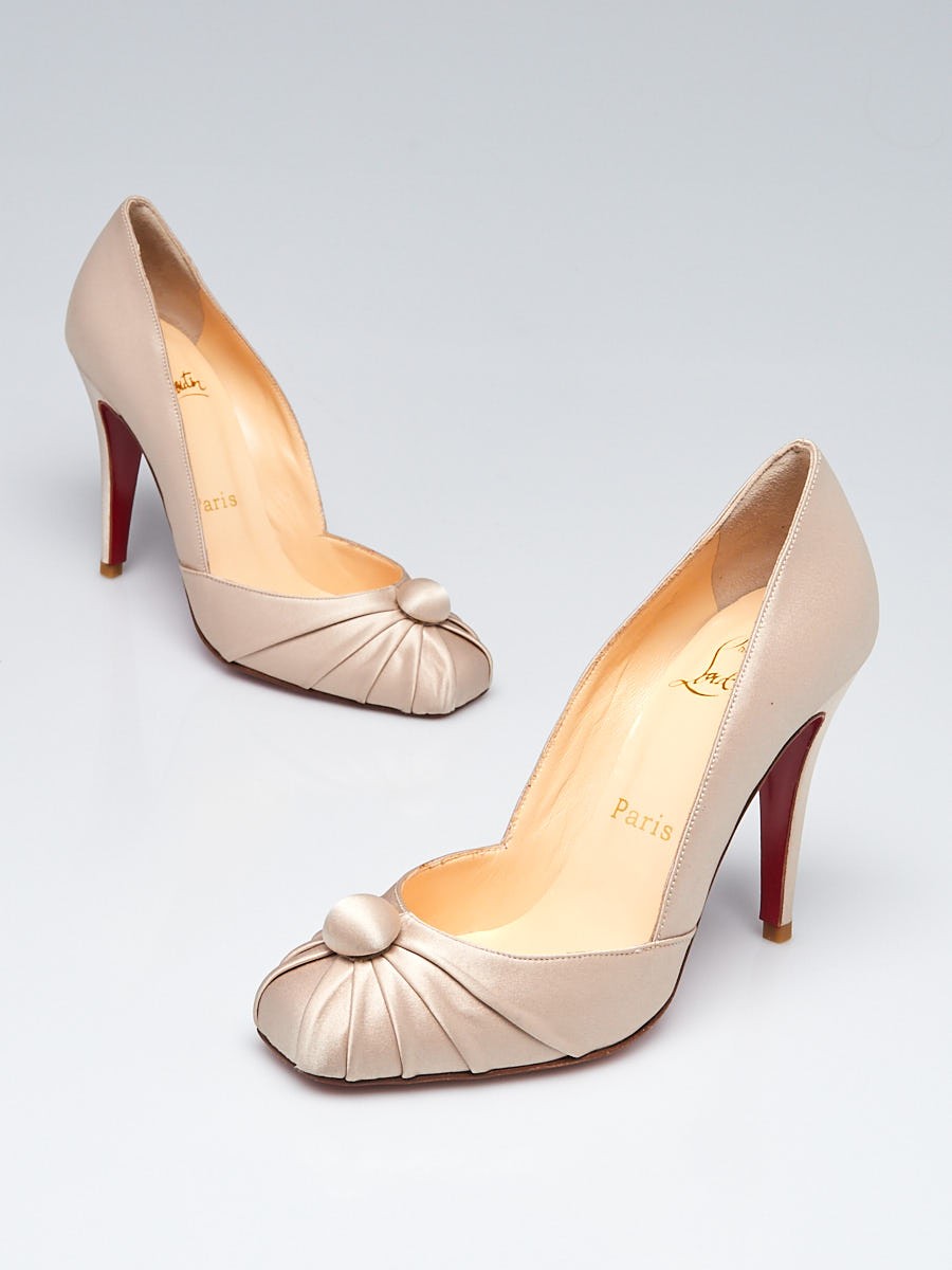 Christian Louboutin Pearl Crepe Satin Viva Lolo 100 Pumps Size 4.5 35