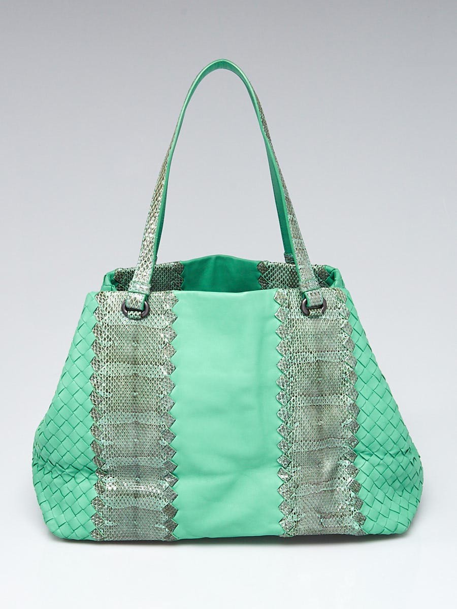 Bottega Veneta Green Intrecciato Woven Nappa Leather and Ayers Medium Cesta Tote Bag