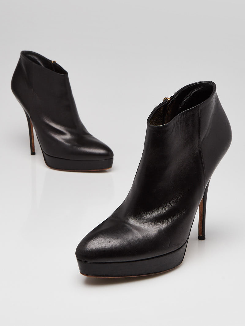 Gucci Black Leather Platform Ankle Boots Size 7 37.5