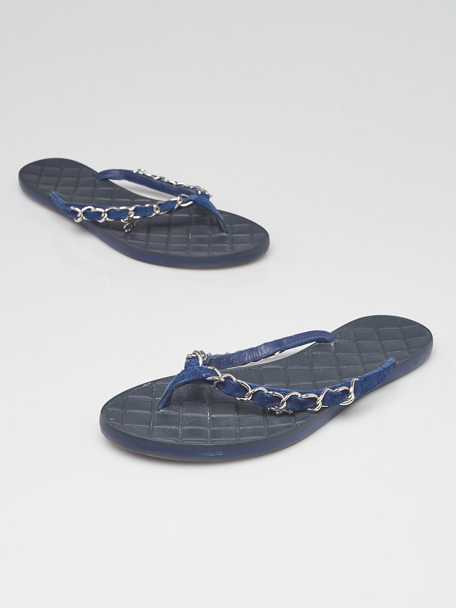 Chanel Navy Blue Suede and Chain Thong Sandals Size 4.5 35