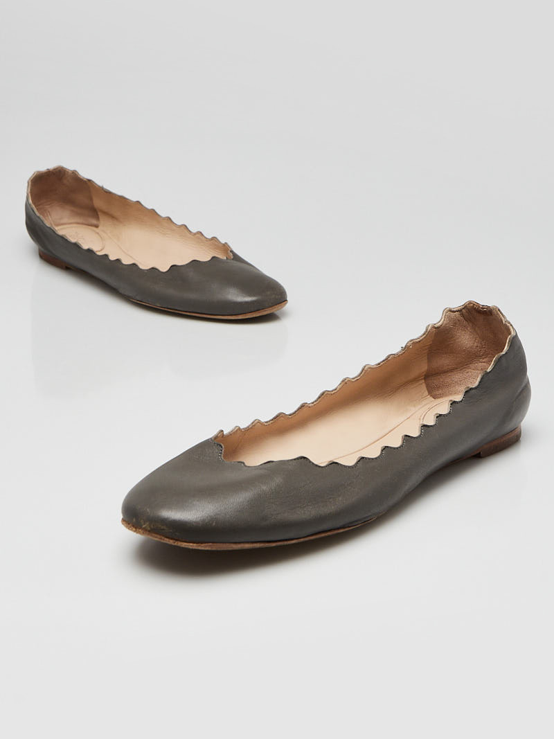 Chloe Grey Leather Scalloped Lauren Ballet Flats Size 7.5 38
