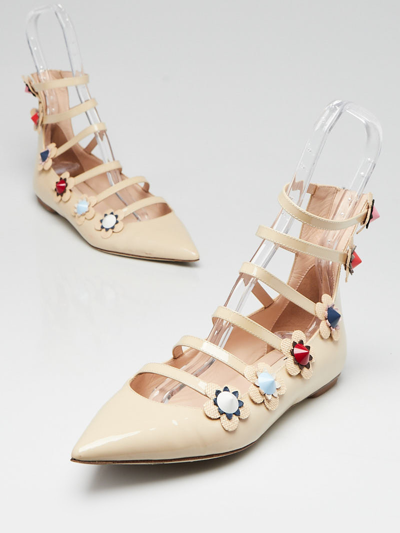 Fendi Beige Patent Leather Flower Studded Strappy Pointed Toe Flats Size 7 37.5