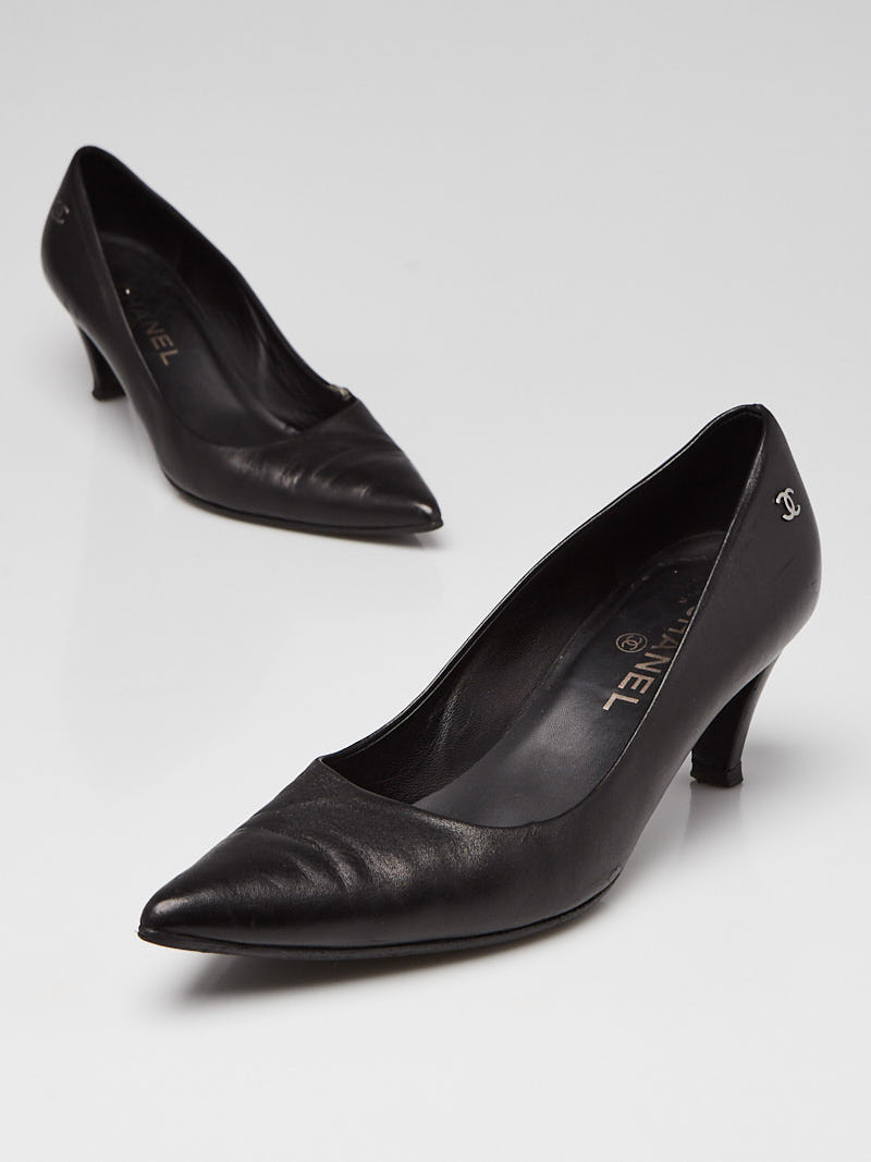 Chanel Black Leather Pointed Toe Pumps Size 6.5 37