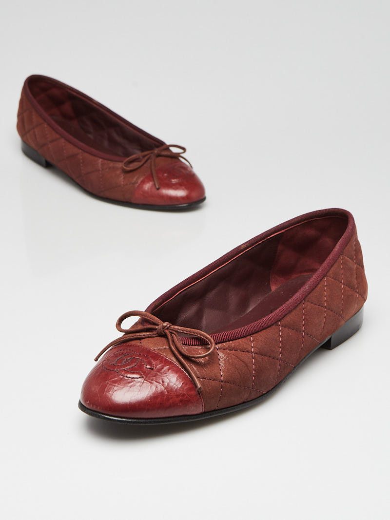 Chanel Burgundy Quilted Iridescent Leather CC Cap Toe Ballet Flats Size 5.5 36