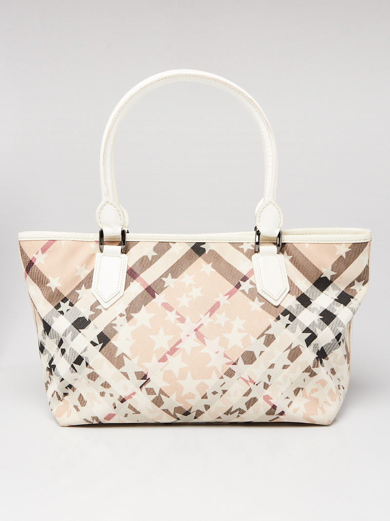 Burberry White Patent Leather Nova Printer Stars Coated Canvas Nickie Medium Landscape Tote Bag