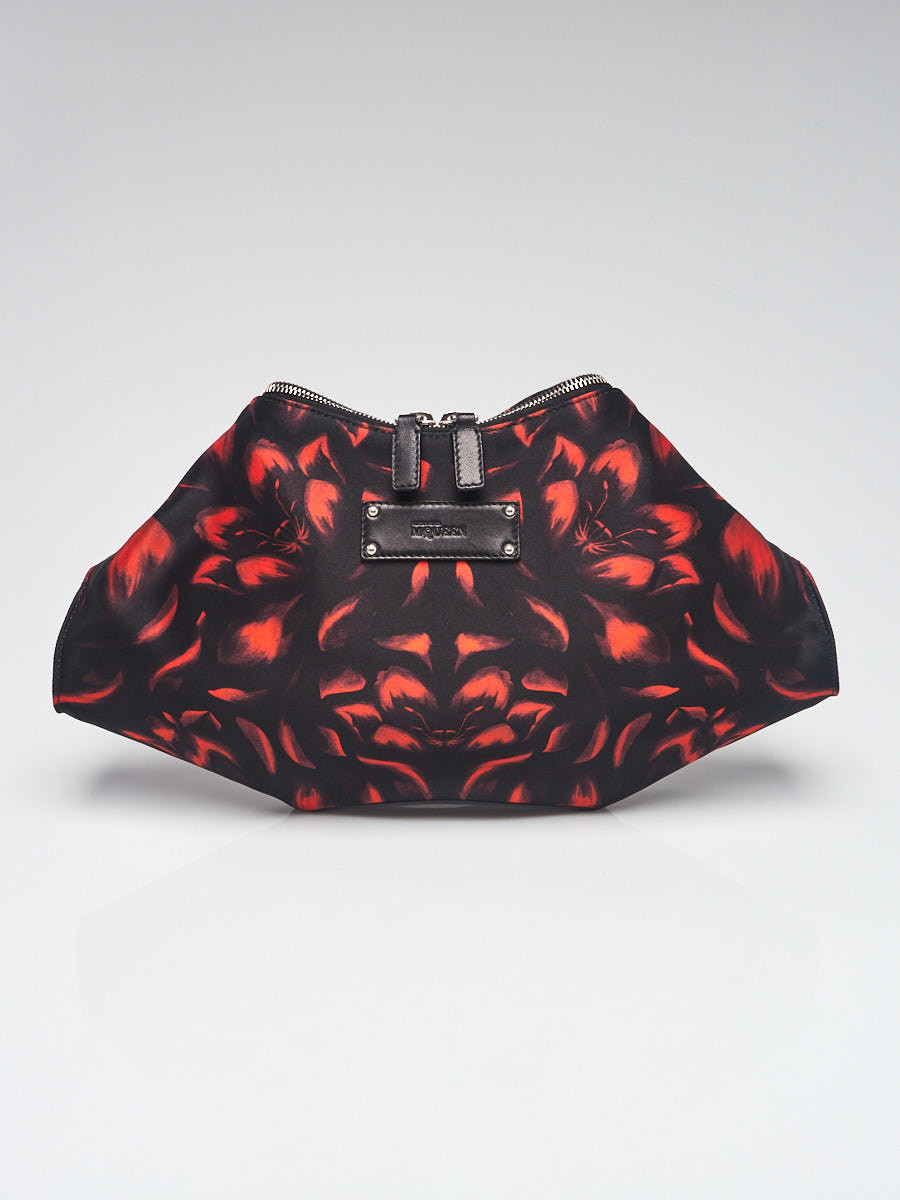 Alexander McQueen Black Red Printed Tulips Silk De Manta Clutch Bag