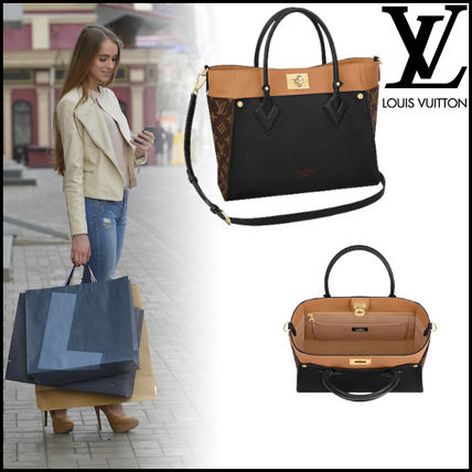 Louis Vuitton MONOGRAM On My Side M53823 