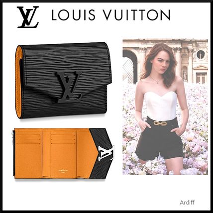 Louis Vuitton EPI 2020 SS Unisex Plain Leather Folding Wallet Small Wallet Logo M69218 