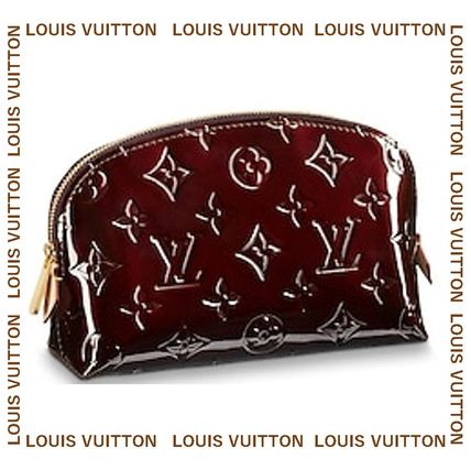 Louis Vuitton Pouches &amp; Cosmetic Bags 