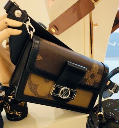 Louis Vuitton BUMBAG 2019 SS Bumbag Dauphine M67696 