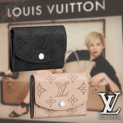 Louis Vuitton MAHINA 2019 SS Monogram Calfskin Small Wallet Folding Wallets 