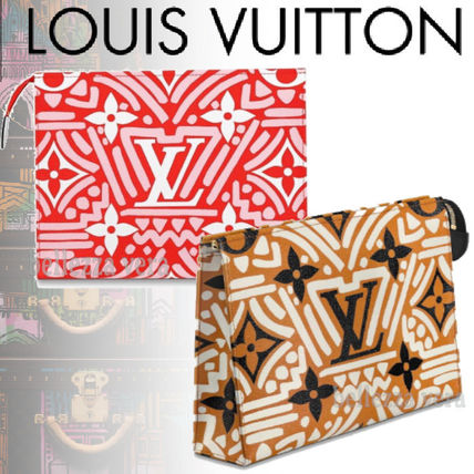 Louis Vuitton 2020 21AW Monogram Unisex Leather Logo Pouches &amp; Cosmetic Bags 