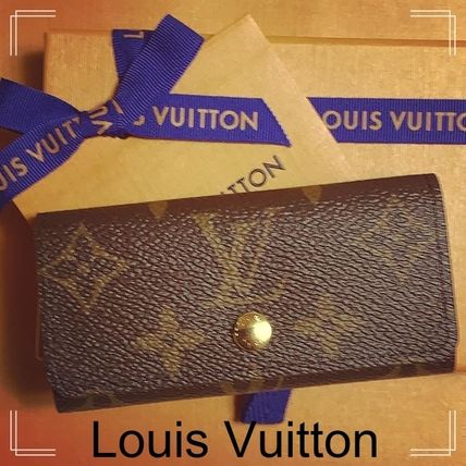 Louis Vuitton MONOGRAM 4 Key Holder M69517 