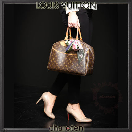 Louis Vuitton MONOGRAM Monogram Casual Style Unisex Calfskin Canvas Vanity Bags A4 