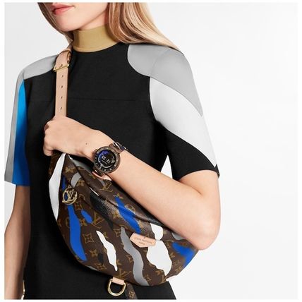 Louis Vuitton MONOGRAM 2020 SS Shoulder Bags 