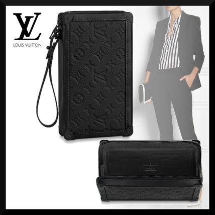 Louis Vuitton Leather Logo Clutches M68986 