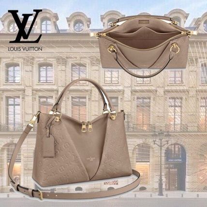 Louis Vuitton V Tote Mm M44884 