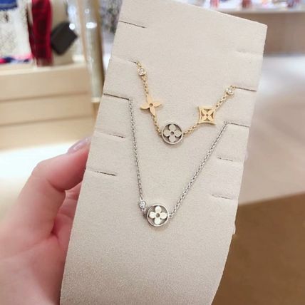 Louis Vuitton MONOGRAM 2020 SS Idylle Blossom Pendant White Gold And Diamond Q93279 