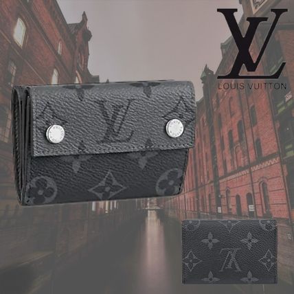 Louis Vuitton Monogram Folding Wallet Logo Folding Wallets 