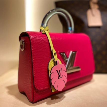 Louis Vuitton TWIST 2020 SS Blended Fabrics 3WAY Bi color Chain Plain Leather M56112M56131M56132 