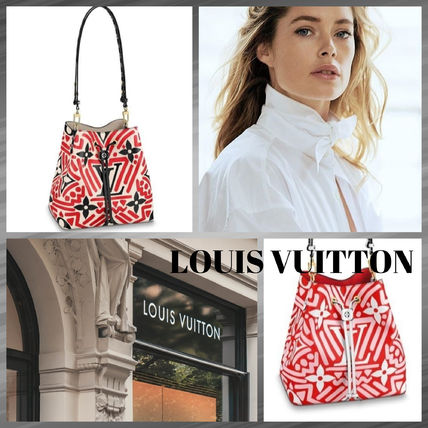 Louis Vuitton NEONOE 2020 21AW Casual Style Leather Elegant Style Crossbody Logo 