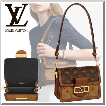 Louis Vuitton MONOGRAM 2020 SS Shoulder Bags M44580 