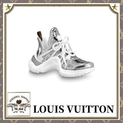 Louis Vuitton Low Top Sneakers 1A87RV 