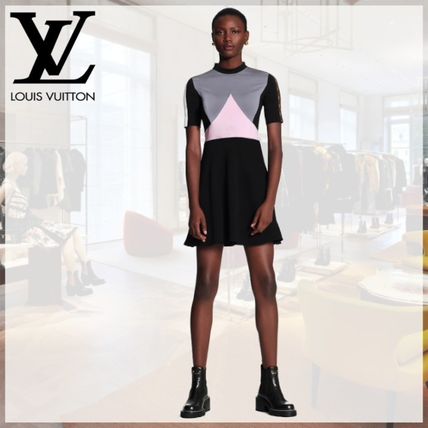 Louis Vuitton Short Casual Style Tight A line Bi color Plain Cotton 