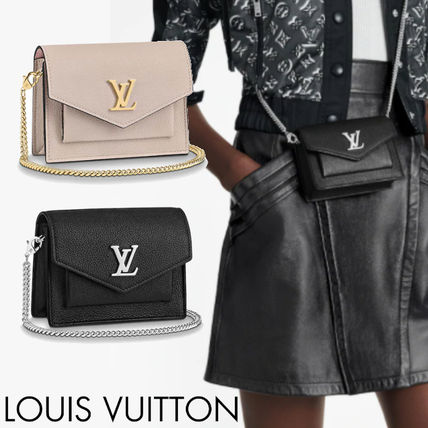 Louis Vuitton 2020 SS Calfskin Plain Leather Logo Pouches &amp; Cosmetic Bags 