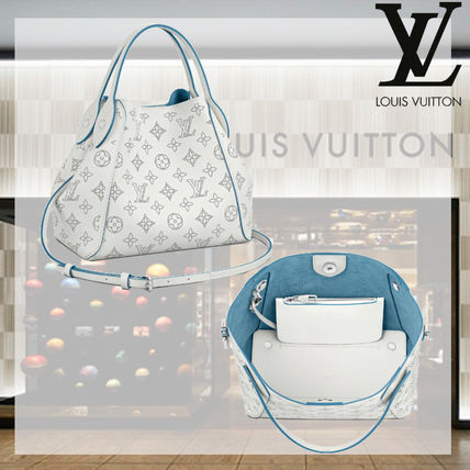 Louis Vuitton MAHINA Casual Style 2WAY Leather Office Style Crossbody Logo M56199 
