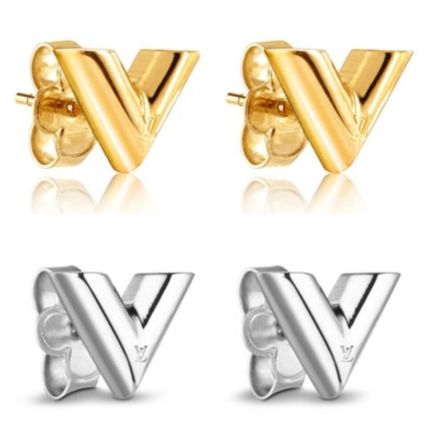 Louis Vuitton V 2018 19AW Essential V Stud Earrings M63208 M68153 