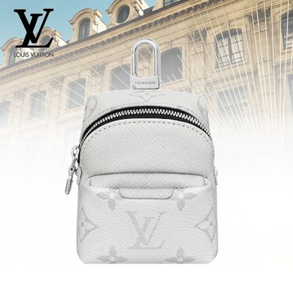 Louis Vuitton 2020 SS Discovery Backpack Bag Charm M69318 