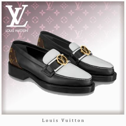 Louis Vuitton MONOGRAM 2020 SS Monogram Casual Style Unisex Street Style Bi color Leather 1A66QV