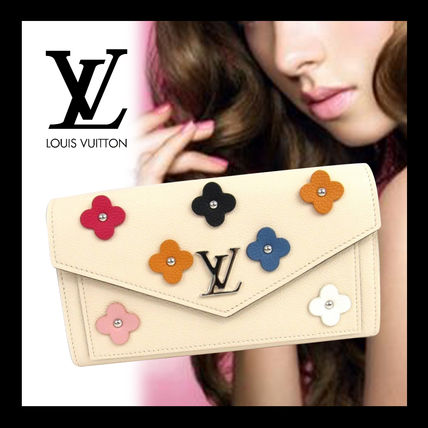 Louis Vuitton MY LOCKME Folding Wallet Logo Long Wallets 