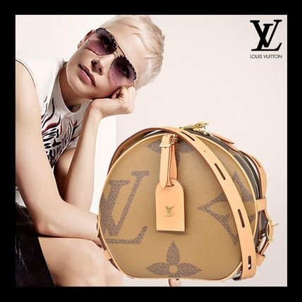 Louis Vuitton MONOGRAM Casual Style Crossbody Logo Shoulder Bags 