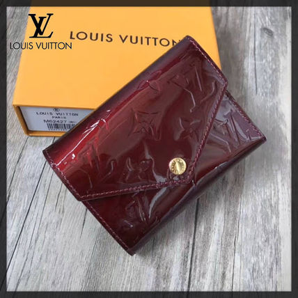 Louis Vuitton MONOGRAM VERNIS 2020 SS Monogram Leather Folding Wallet Small Wallet Folding Wallets 