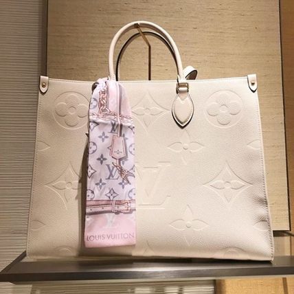 Louis Vuitton MONOGRAM 2020 SS Onthego Gm M44925M45081 