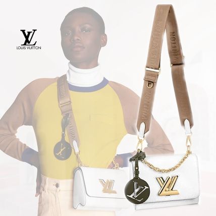 Louis Vuitton TWIST 2020 21AW 2WAY Chain Leather Elegant Style Crossbody Logo M56628 