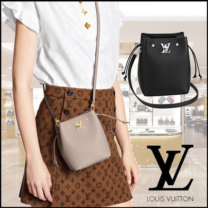 Louis Vuitton LOCKME Nano Lockme Bucket M68709 M69205 