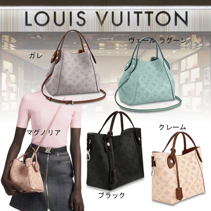 Louis Vuitton MAHINA Monogram Calfskin Blended Fabrics 2WAY Logo Shoulder Bags M55551