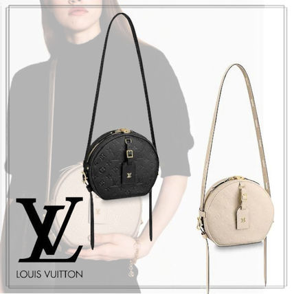 Louis Vuitton 2020 21AW Monogram Casual Style Leather Elegant Style Shoulder Bags 