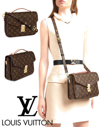 Louis Vuitton MONOGRAM 2020 SS Pochette Metis M44875 
