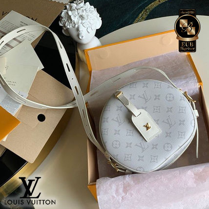 Louis Vuitton Monogram Casual Style Leather Office Style Elegant Style M45276 