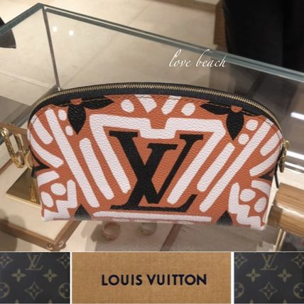 Louis Vuitton Unisex Canvas Street Style Tribal Logo M45475 