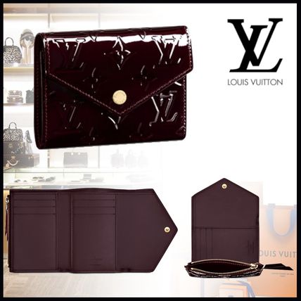 Louis Vuitton MONOGRAM VERNIS Victorine Wallet M62427 