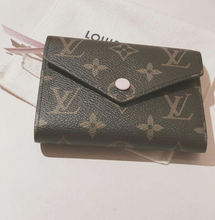 Louis Vuitton PORTEFEUILLE VICTORINE Monogram Leather Folding Wallet Small Wallet Logo M62360 M62472 M41938 