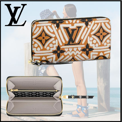 Louis Vuitton MONOGRAM Monogram Leather Long Wallet Logo Long Wallets M69437 