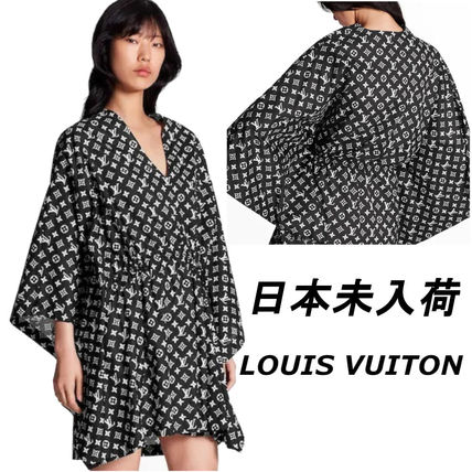 Louis Vuitton Light Cape Dress 1A60EW 