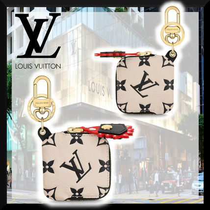 Louis Vuitton 2020 21AW Logo KeychainsBag Charms M69721 